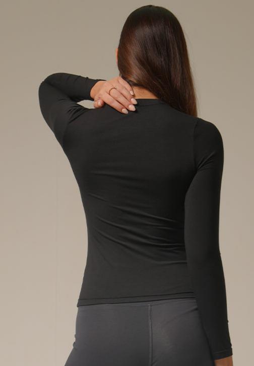 Holy Woman Atasan Kaos Lengan Panjang Basic Long Sleeve T-Shirt