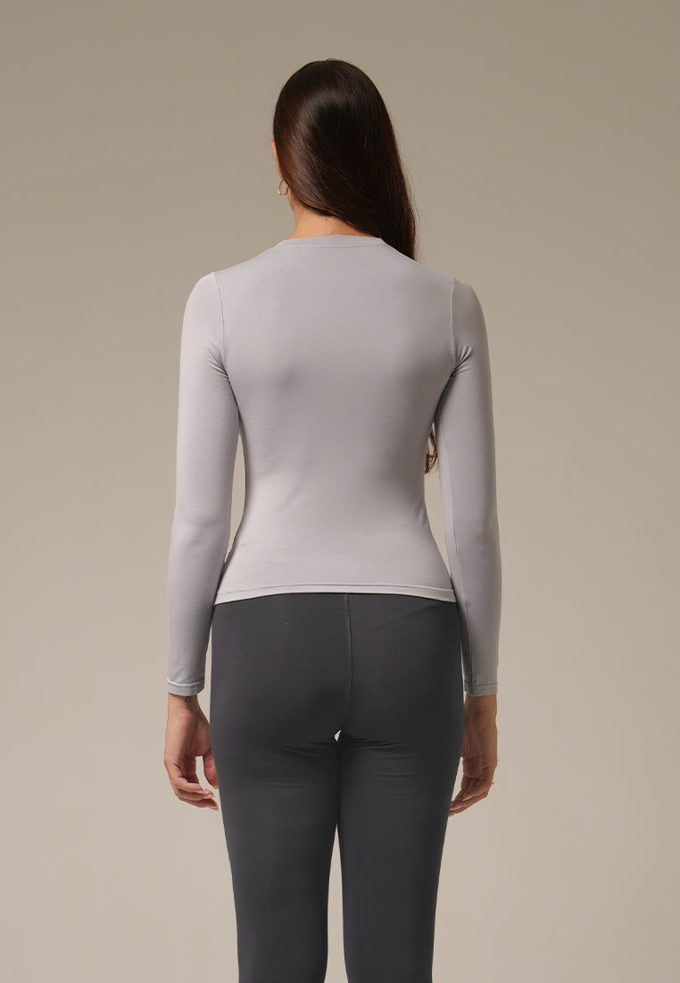 Holy Woman Atasan Kaos Lengan Panjang Basic Long Sleeve T-Shirt