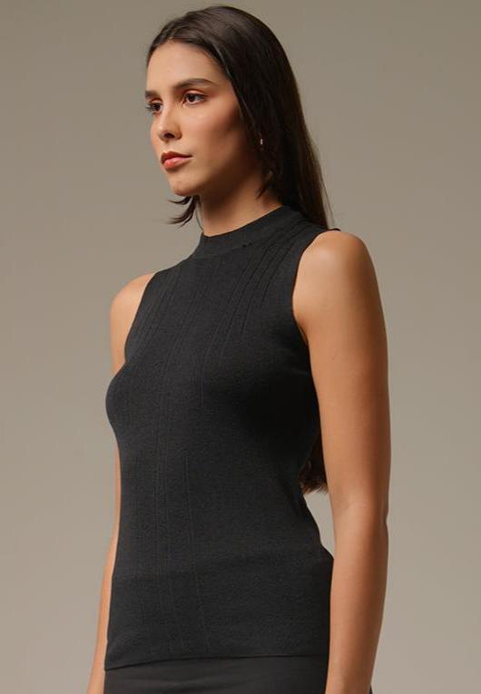Holy Woman Atasan Kutung Anahata Sleeveless Top