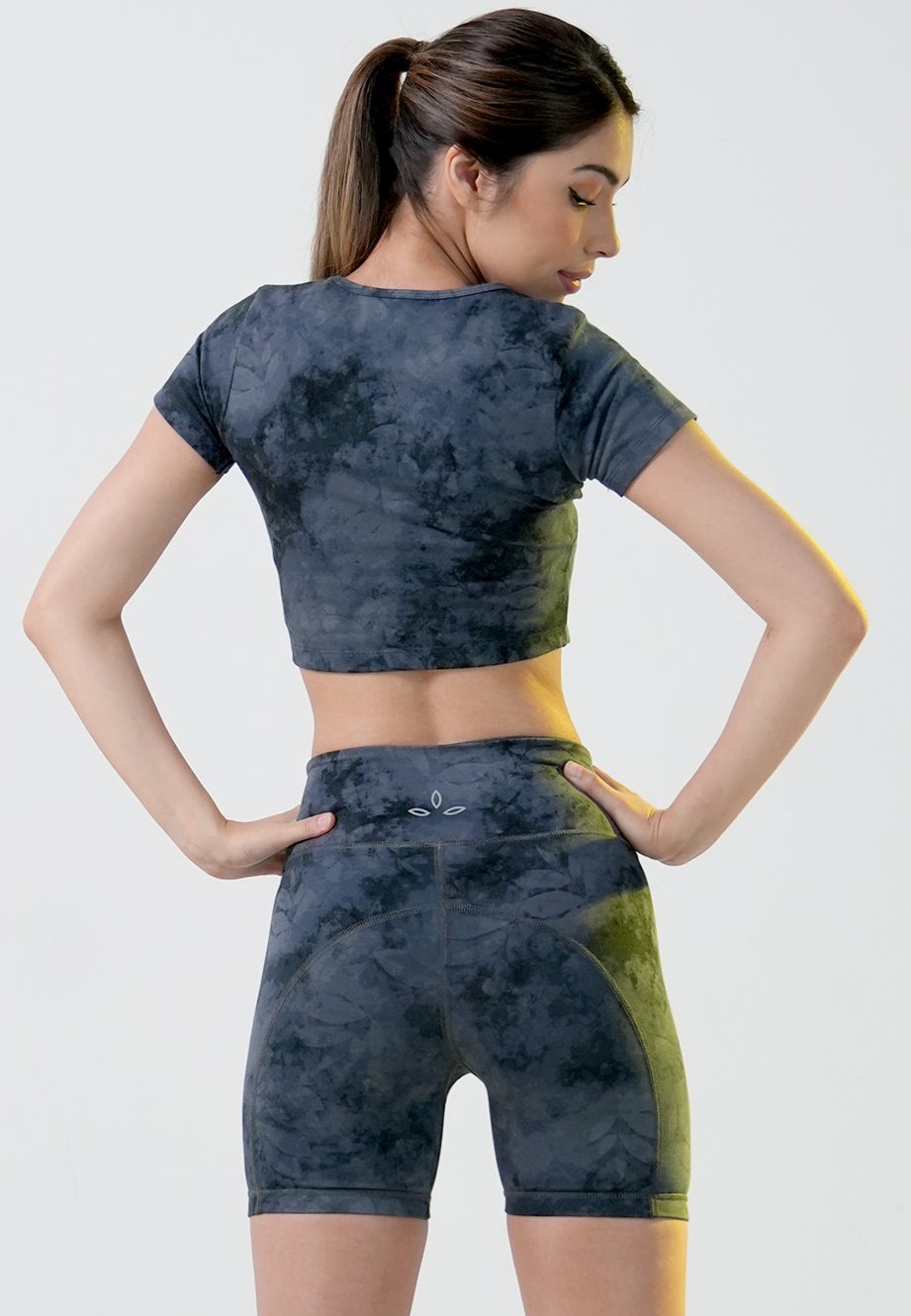 Holy Woman Celana Pendek Olahraga Short Legging
