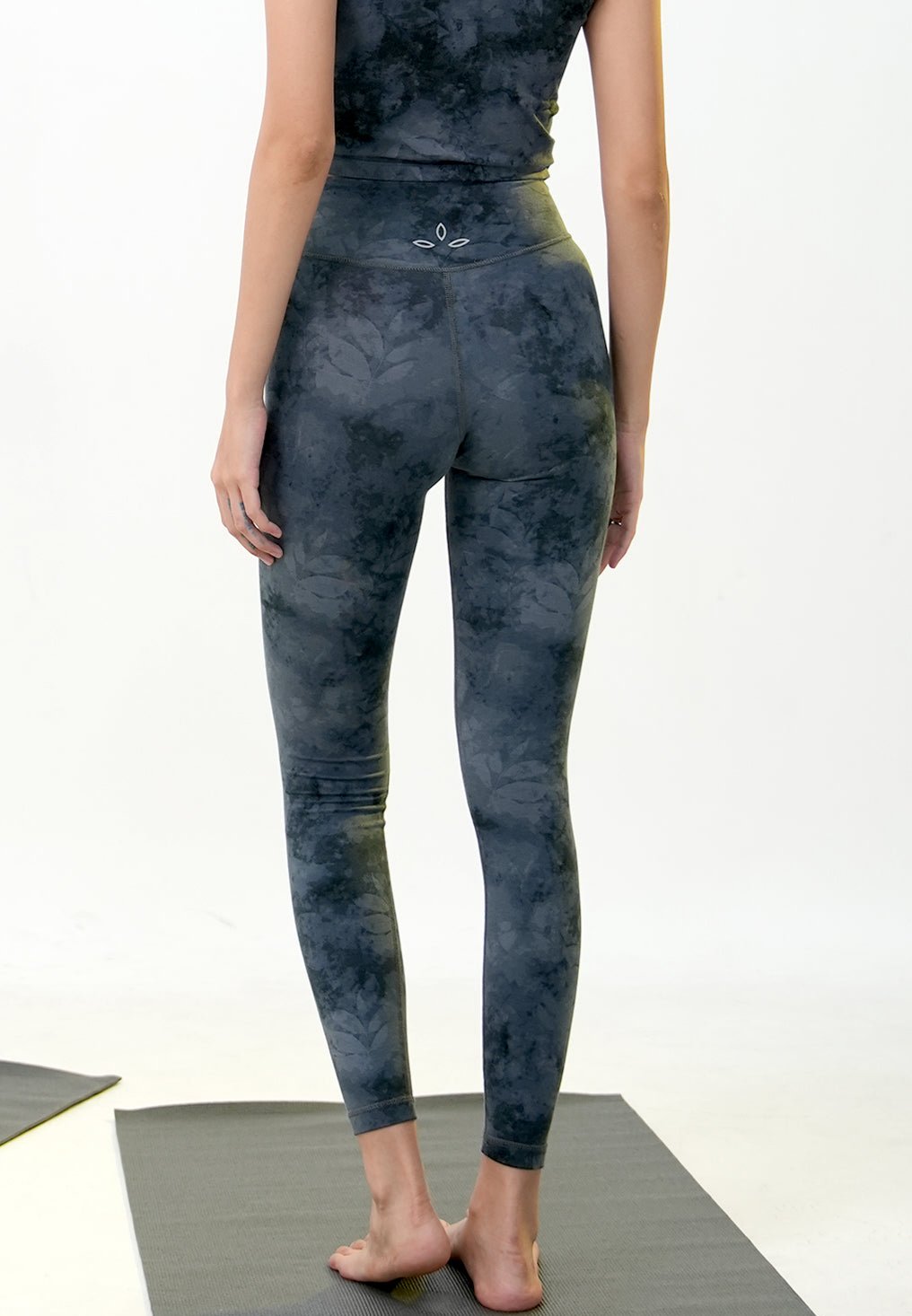 Holy Woman Celana Olah Raga Variation Band Legging
