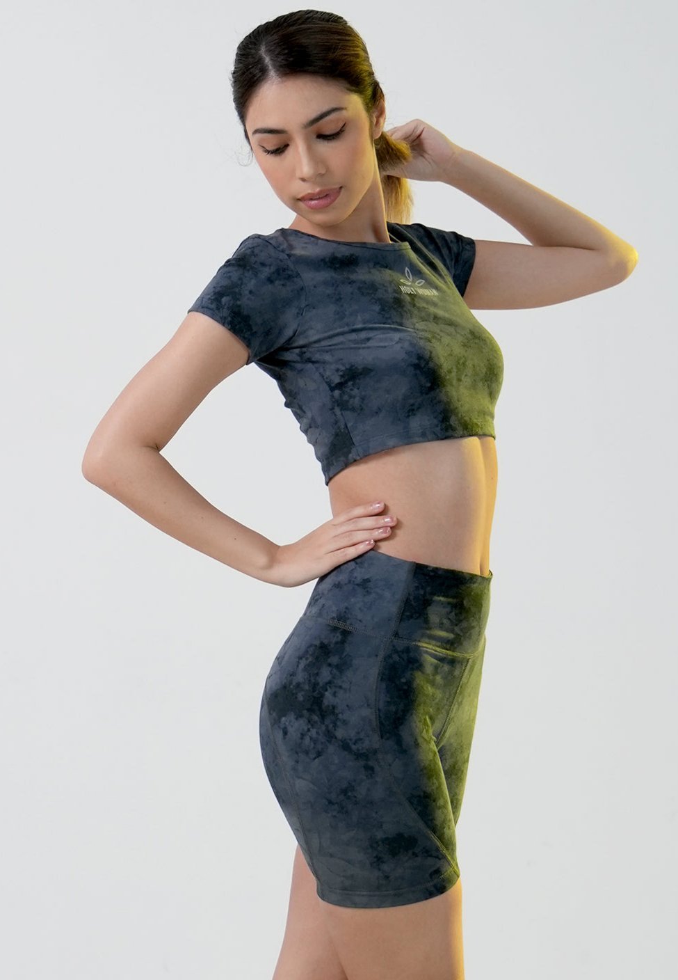 Holy Woman Celana Pendek Olahraga Short Legging