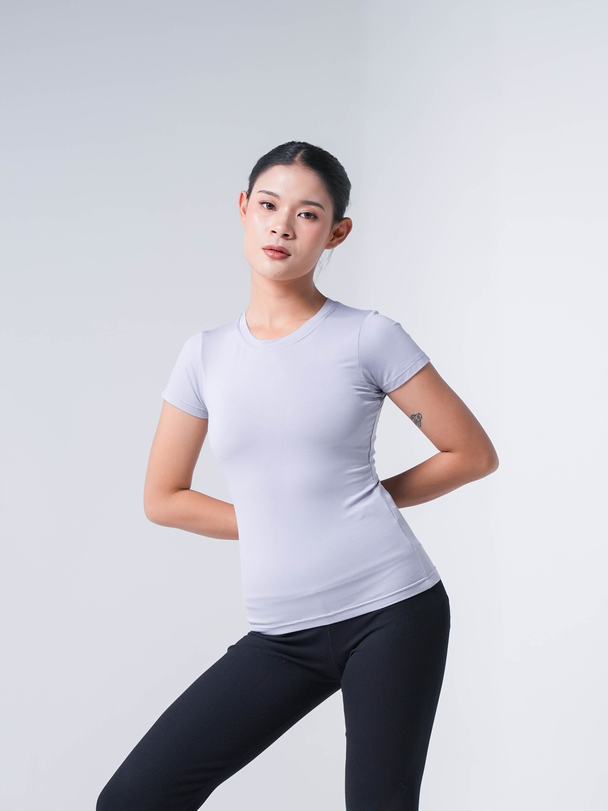 Holy Woman Atasan Kaos Olahraga Lengan Pendek Wanita Basic Short Sleeve T-Shirt