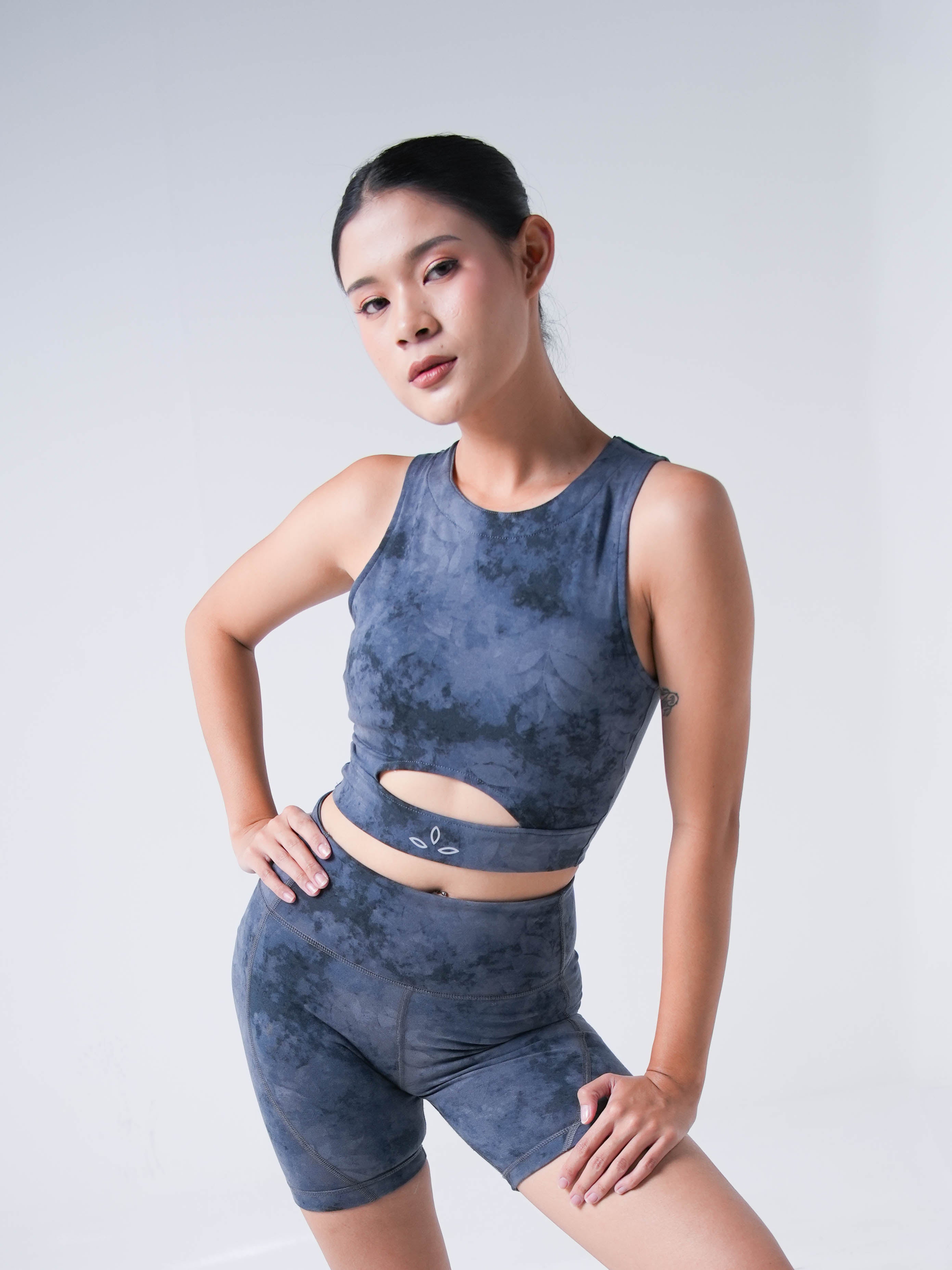 Holy Woman Atasan Olah Raga Wanita Crop Tanktop