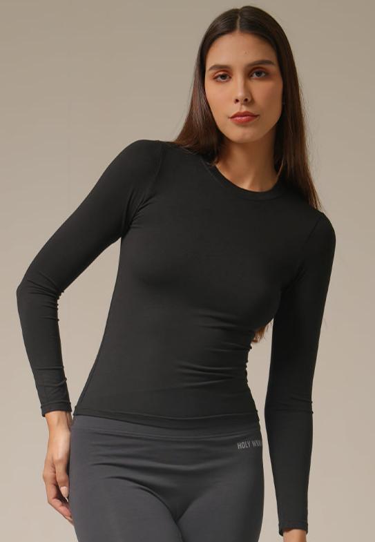 Holy Woman Atasan Kaos Lengan Panjang Basic Long Sleeve T-Shirt