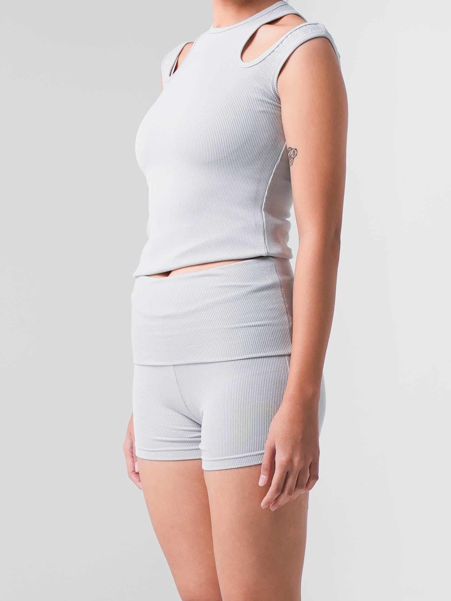 Holy Woman Celana Pendek Olahraga Wanita Folded Short Legging
