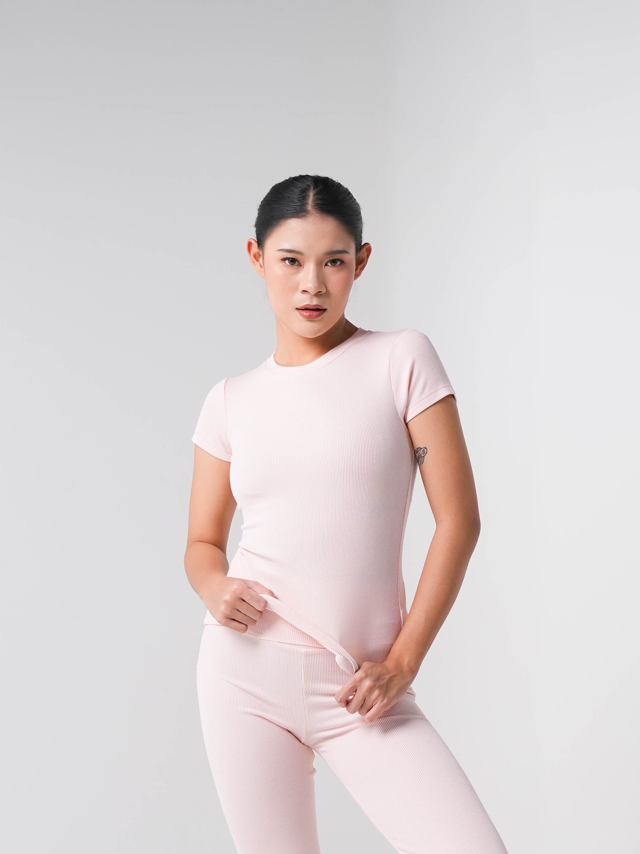 Holy Woman Atasan Kaos Olahraga Lengan Pendek Wanita Ribbed Short Sleeve T-Shirt