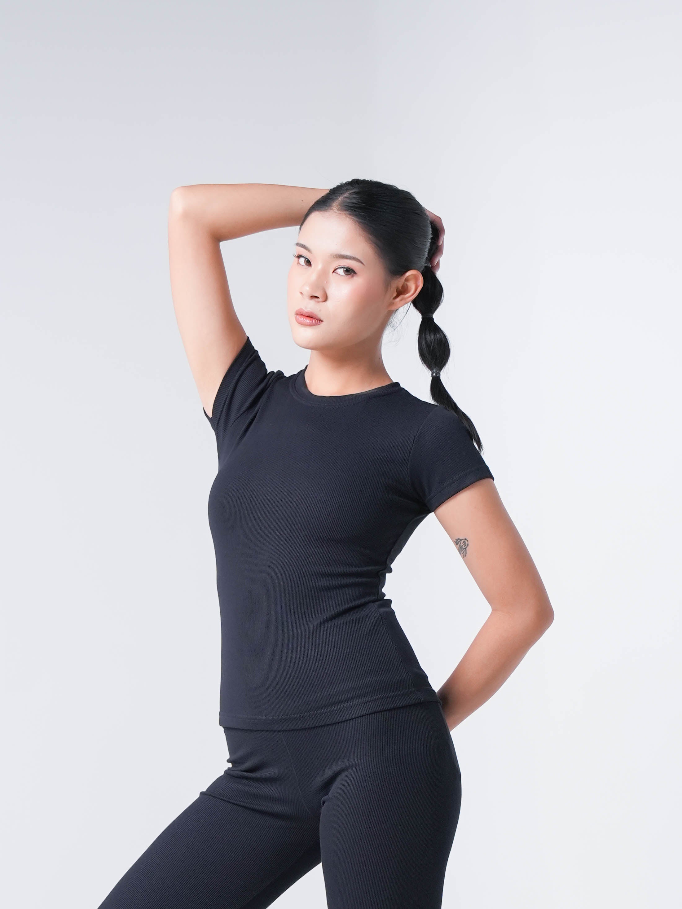 Holy Woman Atasan Kaos Olahraga Lengan Pendek Wanita Ribbed Short Sleeve T-Shirt